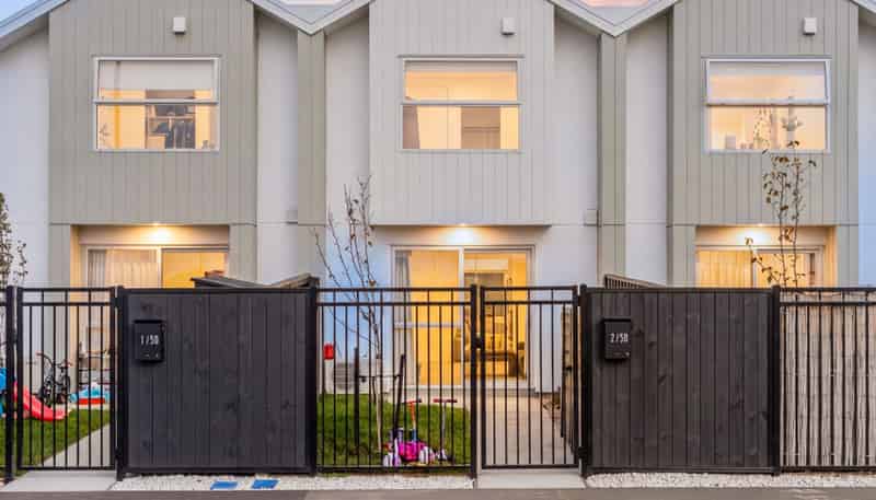 2/50 Broadway Parade, ROLLESTON