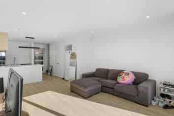 2/50 Broadway Parade, ROLLESTON