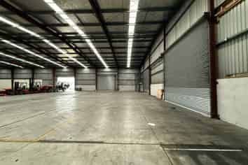 Airport Industrial Facility | 2,280m2
