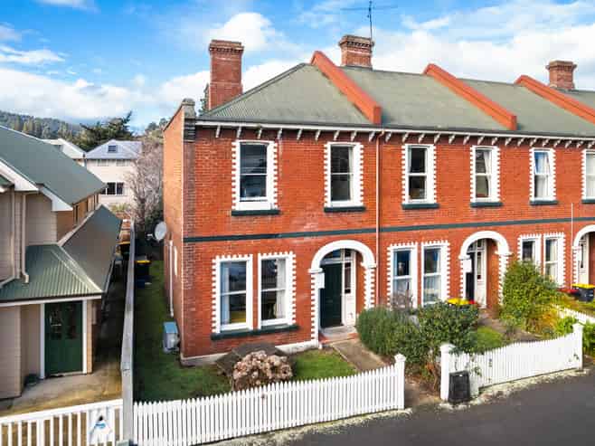 1056 George Street, North Dunedin