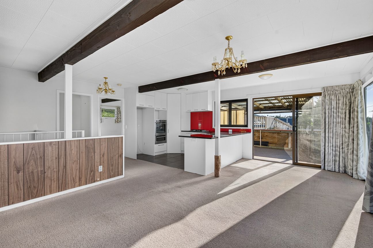 Coastal living in the heart of Riversdale Beach - Vista 2