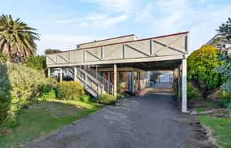44 Pinedale Crescent, Riversdale Beach