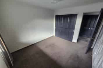 Southland - Address withheld