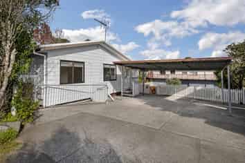 2/56 Pooks Road, Ranui