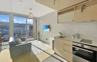 106/2 Campbell Terrace, Petone