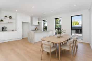 35C Lynden Avenue, Hillcrest