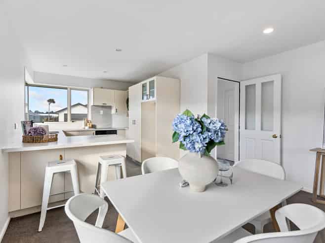 32 Surfers Place, North New Brighton