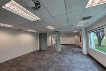 MANUKAU CORPORATE HQ

