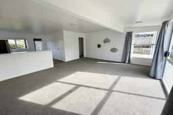 8 Fantome Place, Whalers Gate