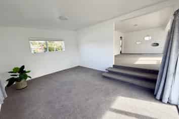 8 Fantome Place, Whalers Gate