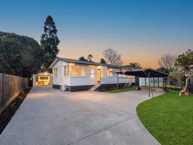 10 Cooper Place, Papakura