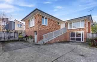 114 Alfriston Road, Manurewa