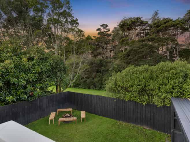 41 Vintage Drive, Henderson