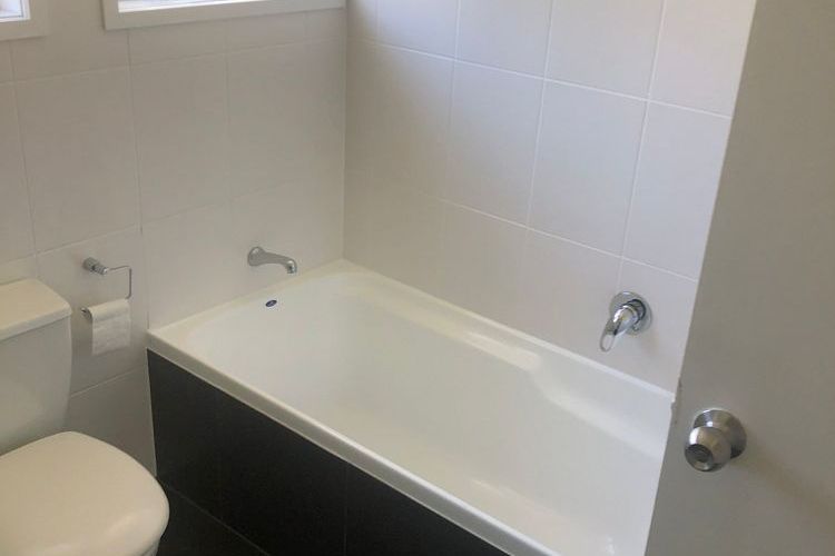 3 Bdrm, 1 bthrm, pets negotiable. Standalone home. - Bild 5