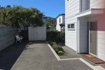 7B Chamberlain Road, Karori