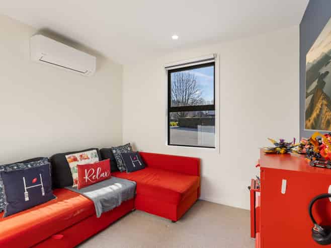 2 Percy Lane, Wanaka