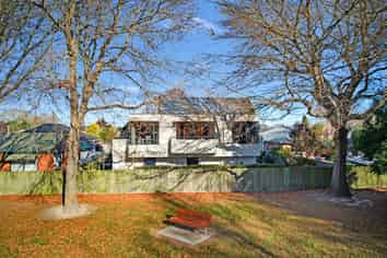 2/4 Bevington Street, Avonhead
