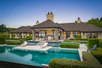 52 & 52B Warman Road, Okura