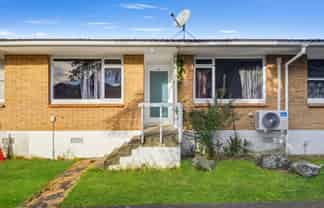 2/24a Vine Street, Mangere East