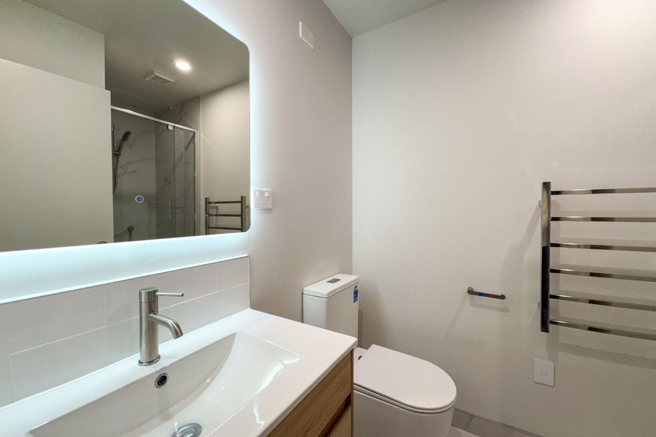 Brand New townhouse! - Fler