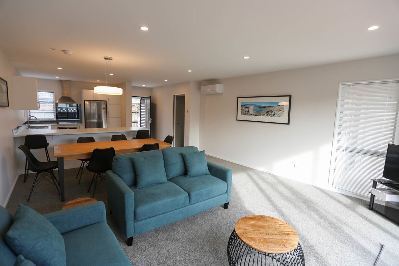 RICCARTON - MODERN 4 BEDROOM + 4 BATHROOMS, MINS WALK TO UC - Aanzicht 5