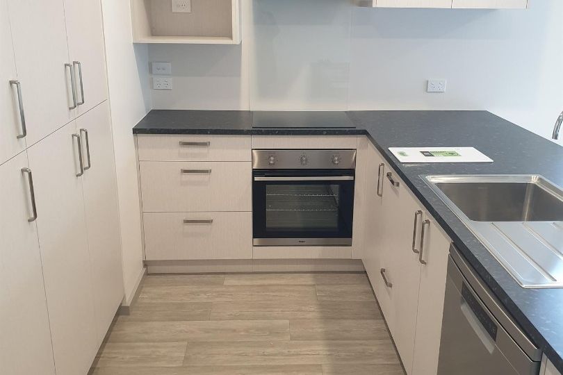 UPPER RICCARTON - 5 BEDROOM, 5 BATHROOM - Aanzicht 4