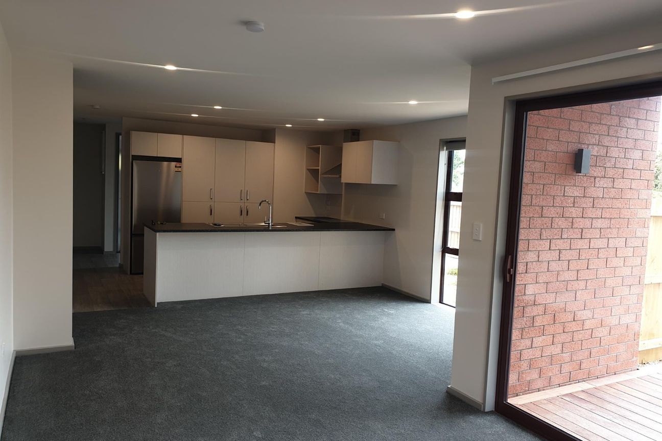 UPPER RICCARTON - 5 BEDROOM, 5 BATHROOM - Aanzicht 5
