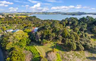 438 Pahi Road, Paparoa