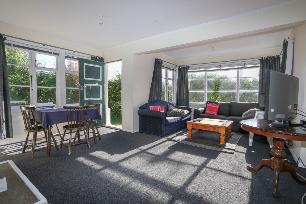 Four-Bedroom Home STUDENT - Aanzicht 5