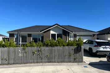 25 Pragma Rise, Rototuna North