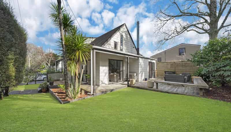 75A Beach Haven Road, Beach Haven