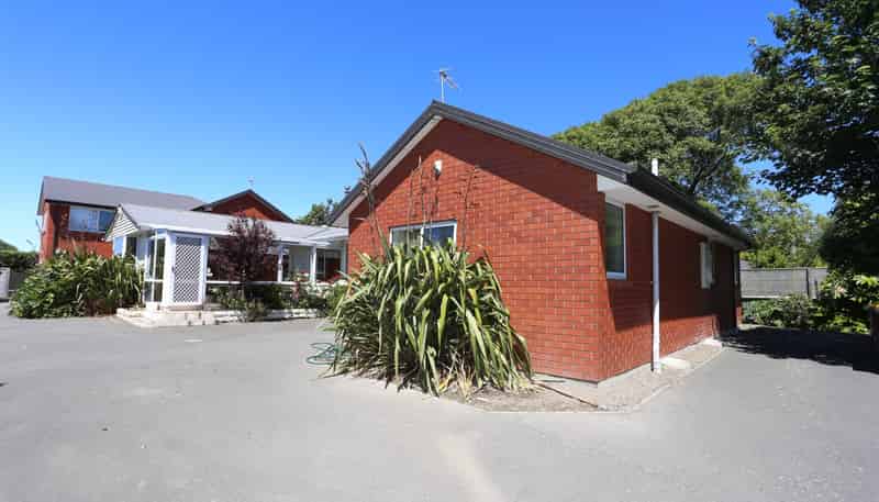 126 Waimairi Road, Ilam