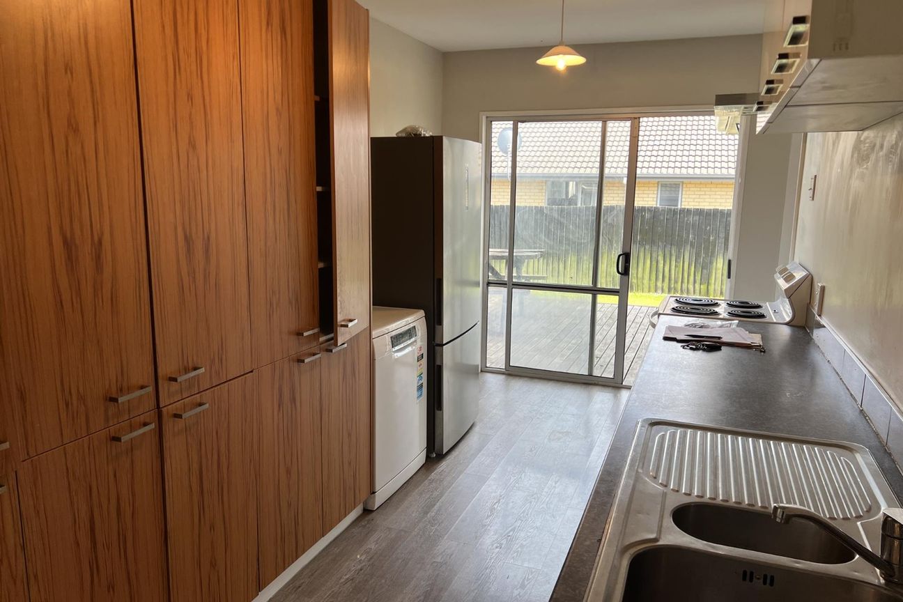 RICCARTON - 7 BEDROOMS, 3 BATHROOMS, GARDENER INCLUDED - Altro