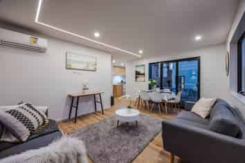 32A Grande Vue Road, Hillpark