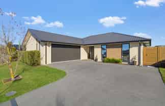 28 Longcot Drive, Rolleston