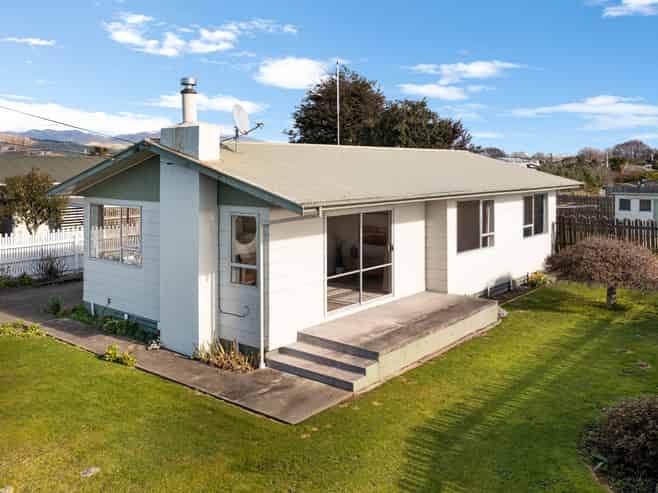 66 Houldsworth Street, Blenheim