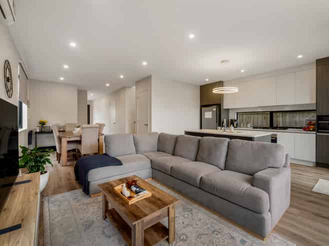 12 Kea Road, Silverdale