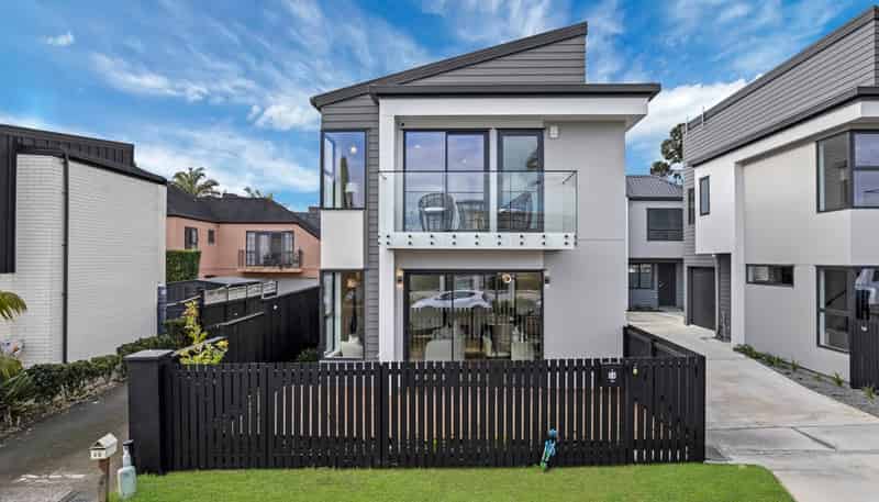 8A Hattaway Avenue, Bucklands Beach