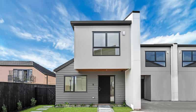 8B Hattaway Avenue, Bucklands Beach