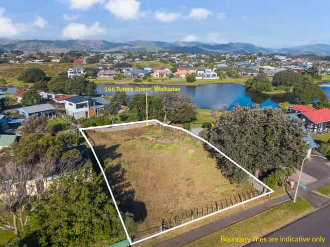 166 Tutere Street, Waikanae Beach
