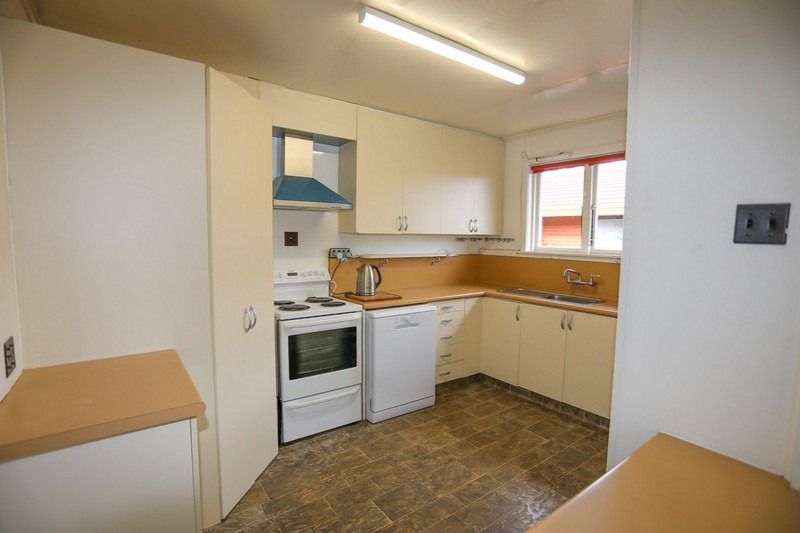 ILAM - 5 BEDROOM, 2 BATHROOM, GAS FIRE + HEAT PUMP, NEXT TO SUSHI BALL HOUSE! - Widok 3