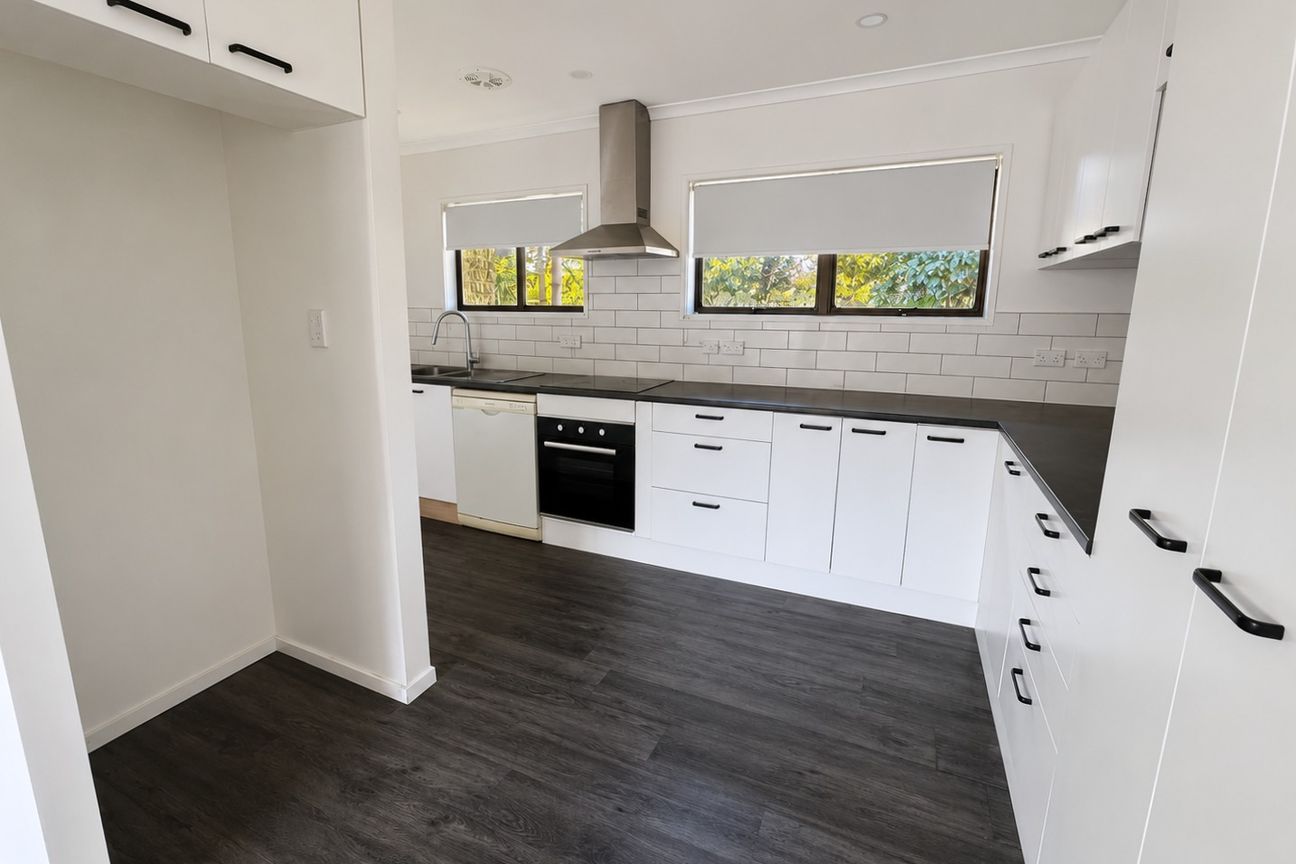 Papakura, 3 bedrooms - Fler