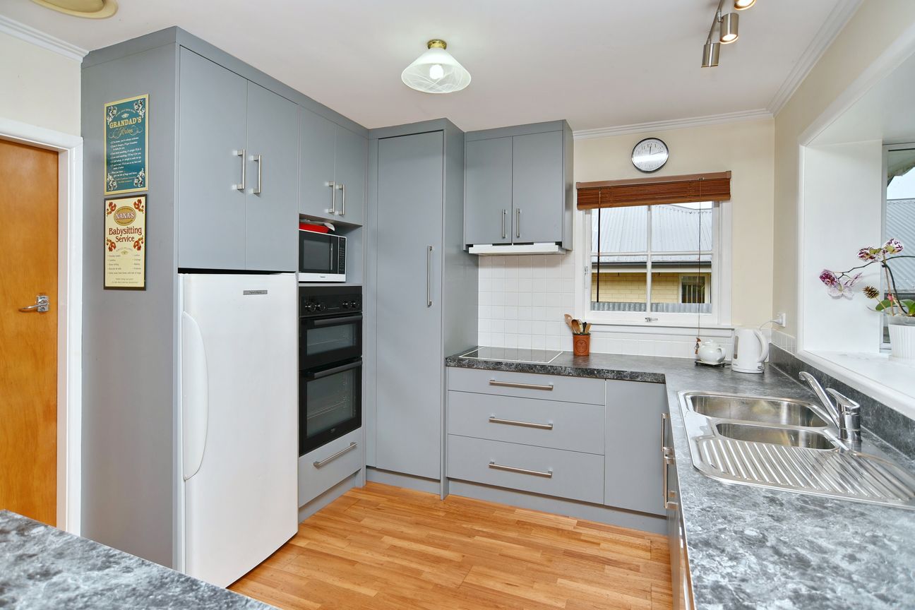 Family Living with Future Potential - Vista 2
