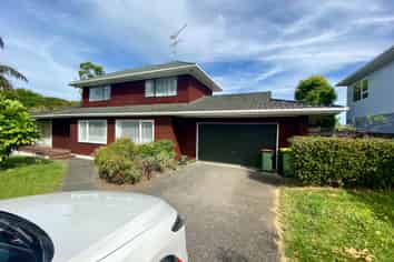 2 Walworth Avenue, Pakuranga