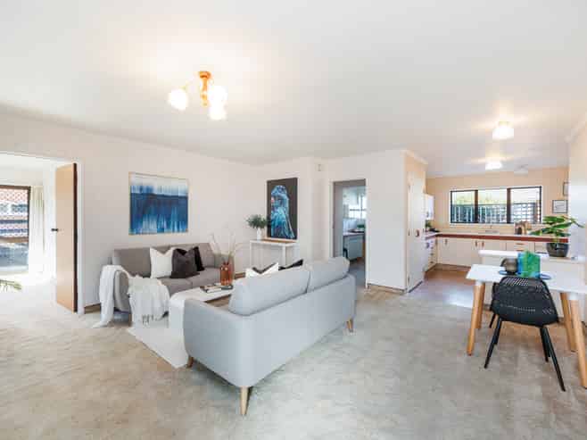 788b Main Street, Roslyn