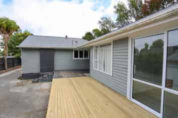 55 Main South Road, Sockburn
