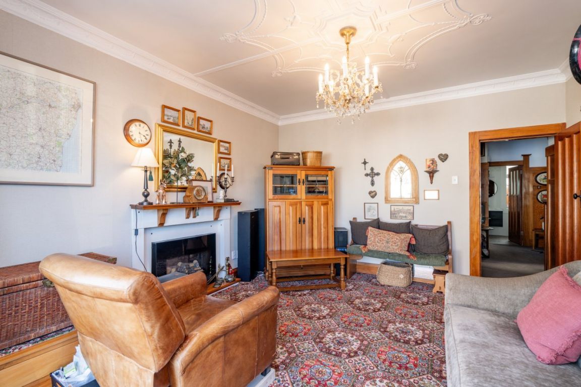 Classic Charm In Prime Windsor - Bild 4