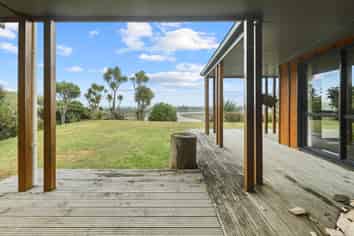 1411 Marokopa Road, Marokopa