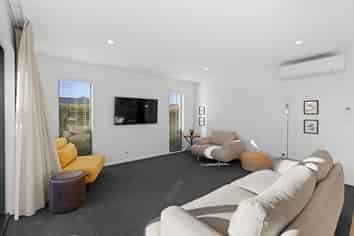 42 Halpin Drive, Lincoln