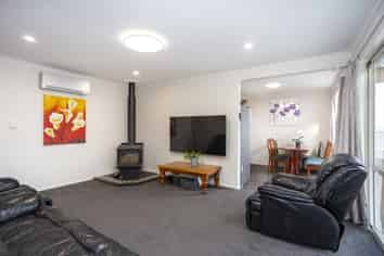 164 Aorangi Road , Bryndwr